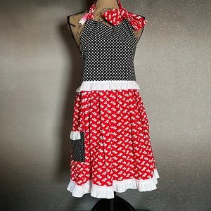 JinxieJewels Handmade Apron Flowers & Dots & Ruffles